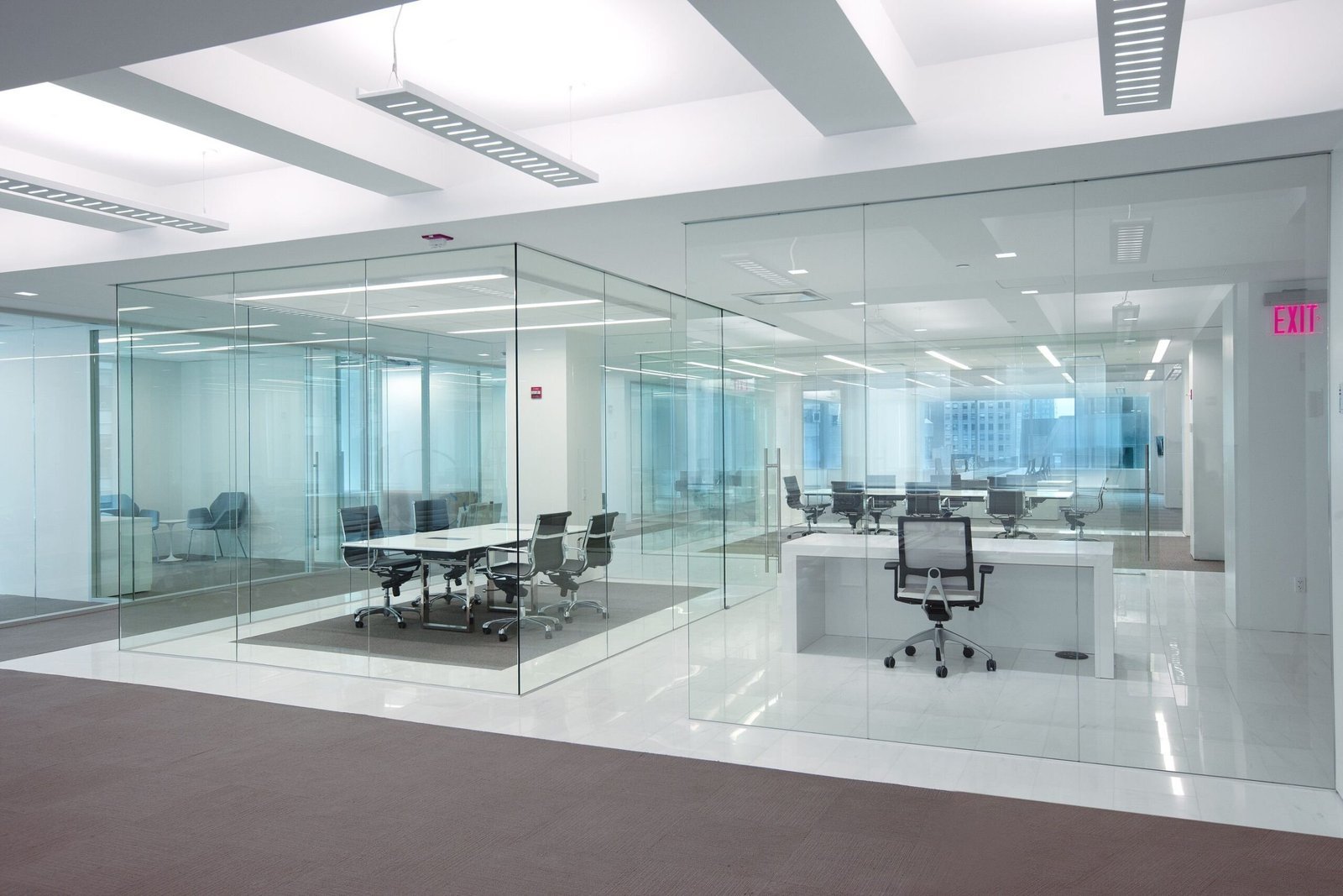 1679444685_en-idei-club-p-glass-works-dizain-14-scaled